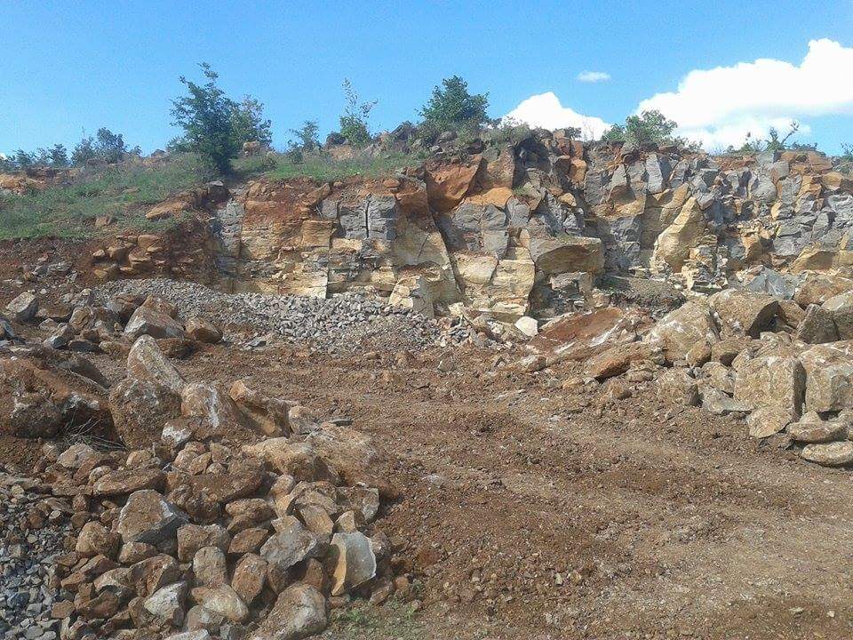 ေက်ာက္လုပ္ငန္းကုမၸဏီ ၃ ခု လုပ္ငန္းလိုင္စင္မရိွ၍ လုပ္ငန္းရပ္ဆိုင္းရန္ တားျမစ္ခံရ