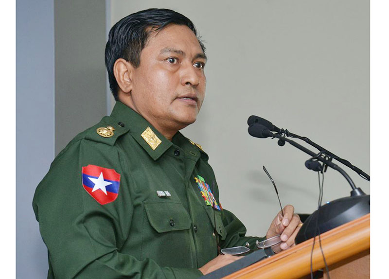 ရဟတ္ယာဥ္ေပၚက ဗံုးမသံုးဘဲ စက္ေသနတ္ကိုသာ အသံုးျပဳခဲ့ဟု ရွင္းလင္း