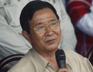 ၀န္ၾကီးဦးေအာင္မင္းနွင့္အဖြဲ ျပည္ပေရာက္အဖြဲ့မ်ားနွင့္ ေဆြးေနြး