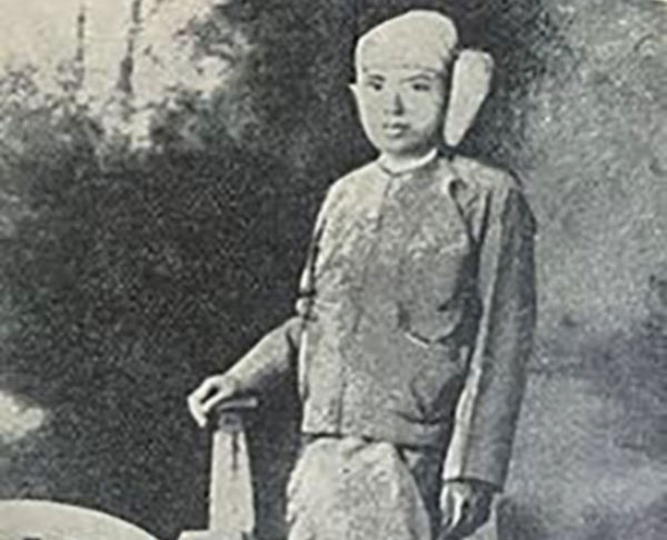 ျပည္ႏွင္ခံ သတင္းစာသမား (သုတကေဖး)