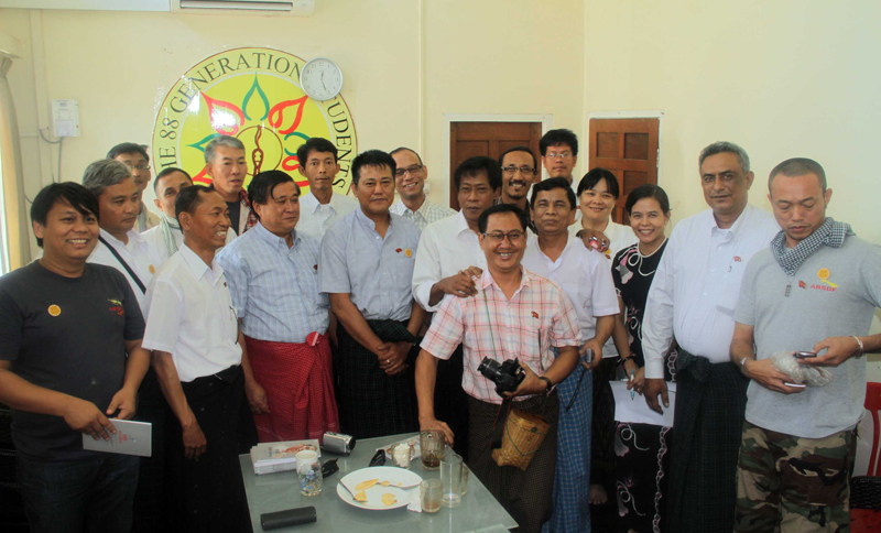 ABSDF နဲ့ ၈၈မ်ိုးဆက္အဖြဲ့ေတြ့ဆုံေဆြးေနြး(ဓာတ္ပံု)