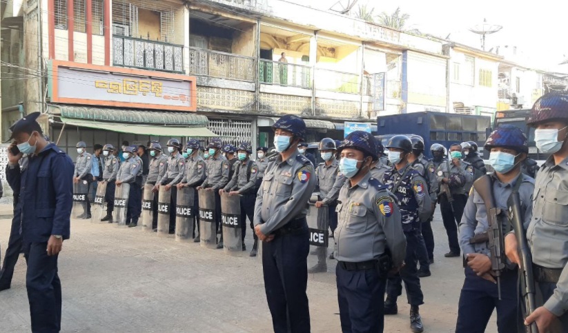 ပုသိမ်မြို့၌ ဖမ်းဆီးခံပြည်သူအချို့ကို စစ်အုပ်စုက ရိုက်နှက်ညှဉ်းပန်း