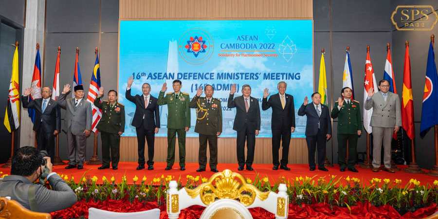 အာဆီယံ ကာကွယ်ရေးဝန်ကြီးများ အစည်းအဝေး ဗိုလ်ချုပ်ကြီးမြထွန်းဦး တက်ရောက်