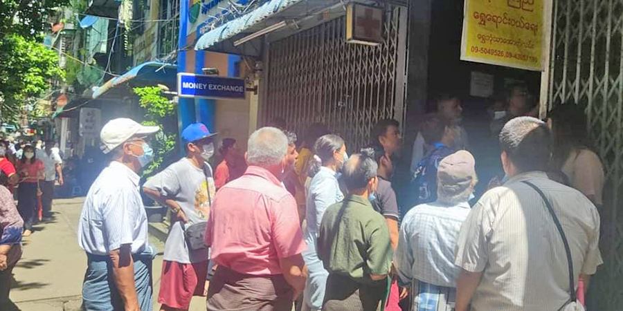 ရွှေလုပ်ငန်းရှင်အသင်းက ရွှေချိန် ၁၂ ပိသာကျော် ရောင်းချပေးပြီးနောက် ရွှေစျေး ပြန်မြင့်တက်