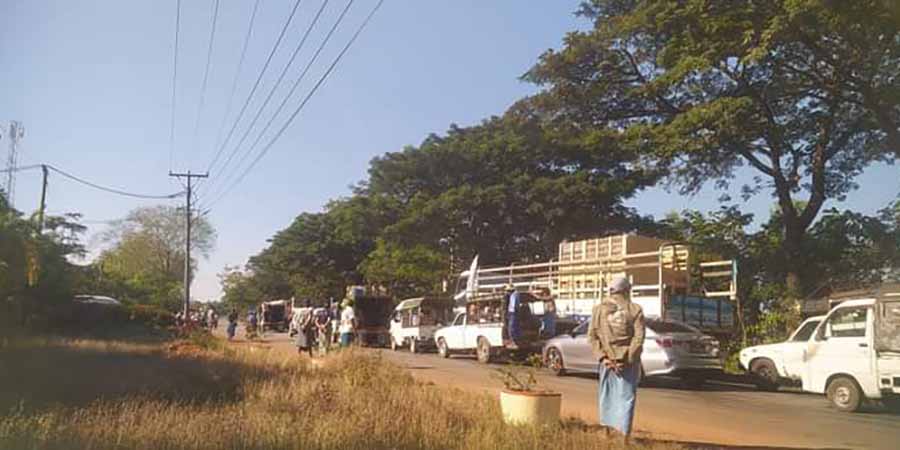 စစ်ကောင်စီတပ်က ကော့ကရိတ်-မြဝတီလမ်းကို ပြန်ပိတ်၊ စစ်လေယာဉ်များစောင့်ကြည့်ပျံသန်းနေ