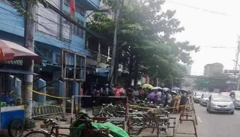 ရန်ကုန်ရှိ အစိုးရရုံးများတွင် စစ်ကောင်စီတပ်က ပိုမိုတင်းကျပ်စစ်ဆေး