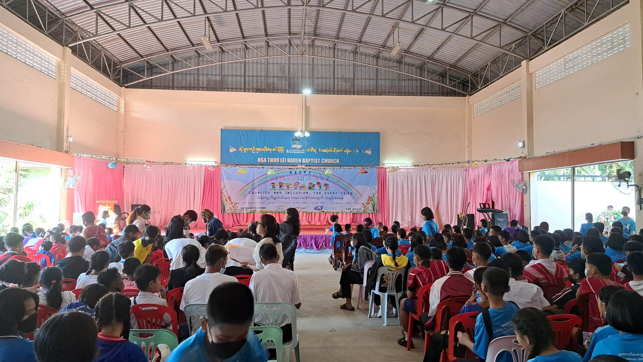 ကျောင်းသားဦးရေများလာ၍ ထိုင်းနယ်စပ် ဆာသူးလေကျောင်းတွင် ကျောင်းသားသစ်လက်မခံ
