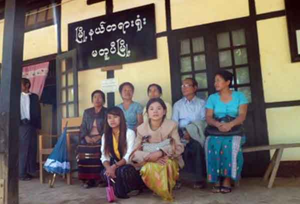 ခ်င္းအမ်ဳိးသမီးေခါင္းေဆာင္မ်ားကို ျပစ္ဒဏ္ခ်မွတ္
