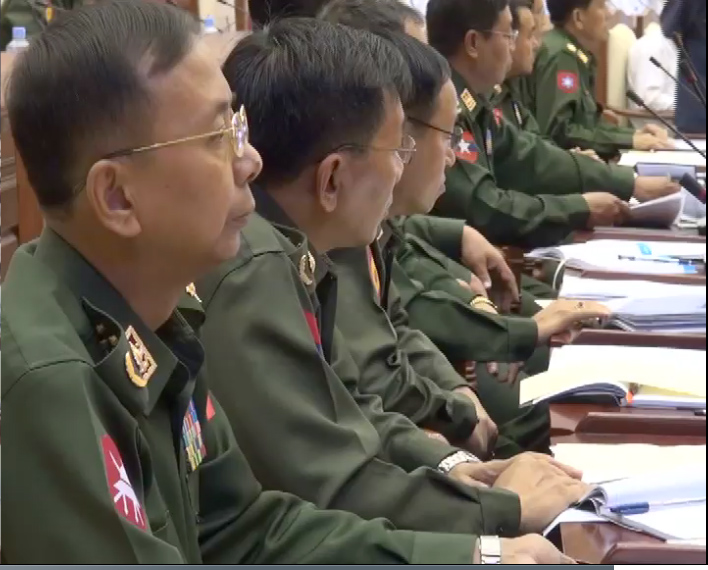 ဖြဲ႔စည္းပံုပါ အရည္အခ်င္းသတ္မွတ္ခ်က္ျဖင့္ တပ္ကိုယ္စားလွယ္ အစားထိုးေရြးခ်ယ္