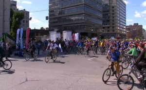 cyclists flock to Moscow