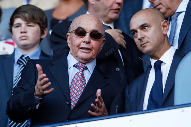 3 Tottenham-owener-Joe-Lewis-speaks-to-Chairman-Daniel-Levy