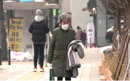 တောင်ကိုရီးယား၌ ၂၄ နာရီအတွင်း ကိုဗစ်လူနာသစ် ၅၀၀၀ ကျော်ထိ စံချိန်တင်မြင့်တက်