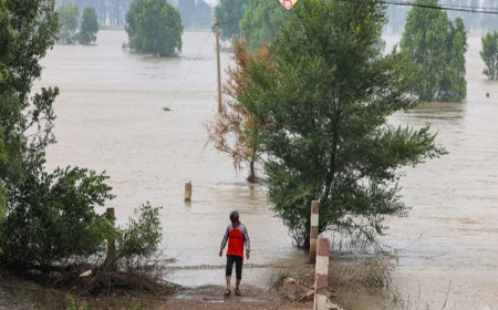 တရုတ်အနောက်မြောက်ပိုင်းတွင် တောင်ကျရေကြောင့် လူ ၁၆ ဦး သေဆုံး၊ ၃၆ ဦး ပျောက်ဆုံး