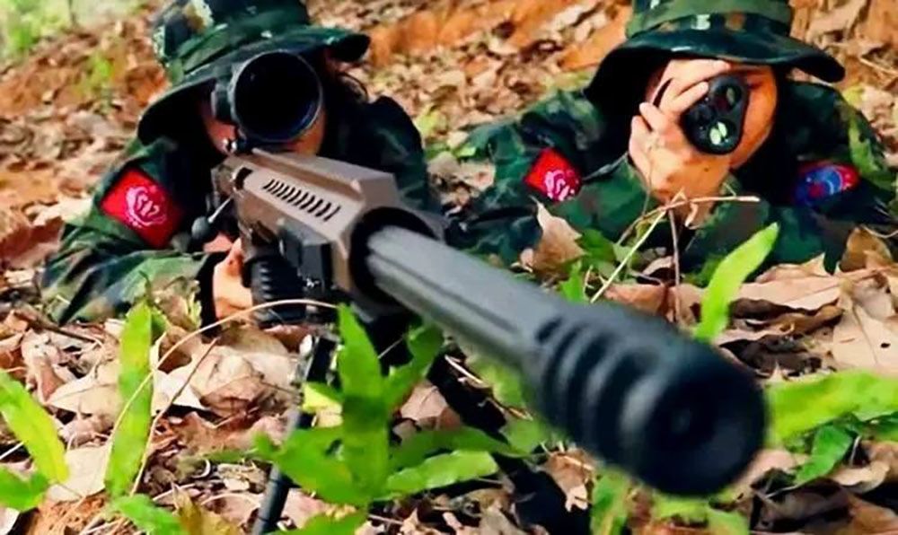 မိုးကြီးရေလျှံနေသည့် ကျောက်ဖြူမြို့နယ်၌ တိုက်ပွဲပြင်းထန်