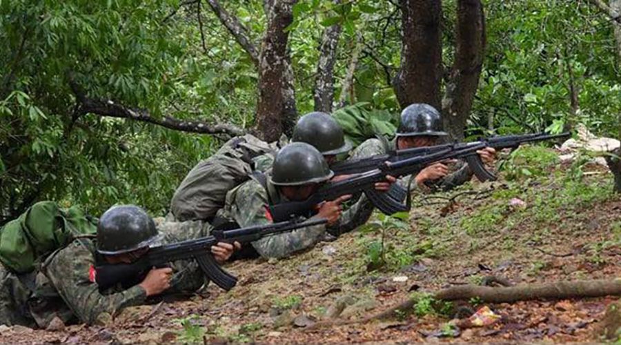 စစ်တွေမြို့အနီး တိုက်ပွဲပြင်းထန်၊ စစ်ကောင်စီတပ်က လေကြောင်းမှ အပြင်းအထန် ဗုံးကြဲ