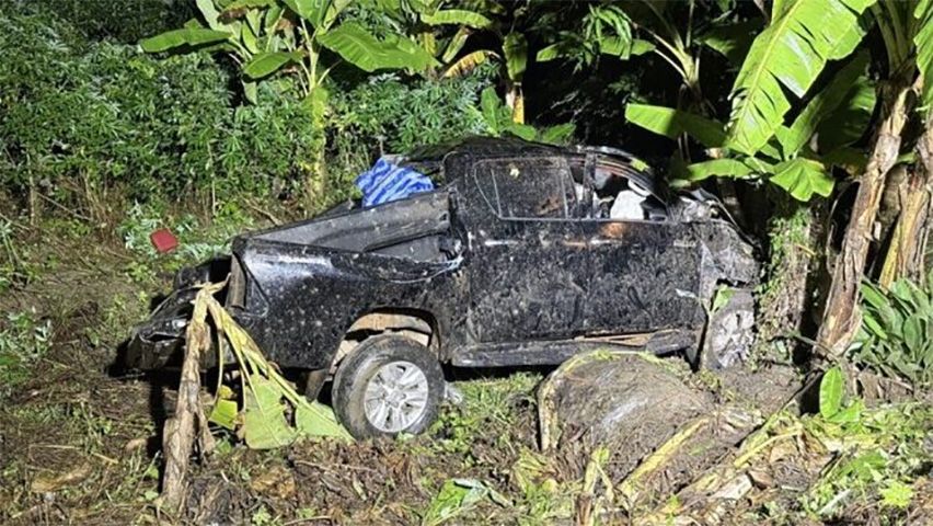 ထိုင်းတွင် တရားမဝင်မြန်မာများ တင်ဆောင်လာသည့်ကားမှောက်ပြီး  ၂ ဦးသေဆုံး၊ ၈ ဦး ဒဏ်ရာရ 