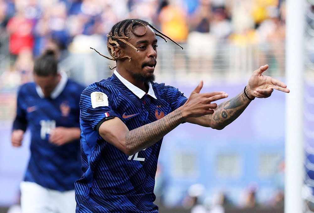 PSG တောင်ပံတိုက်စစ်မှူး ဘာကိုလာ လီဗာပူးကို ပြောင်းရန် သဘောတူ