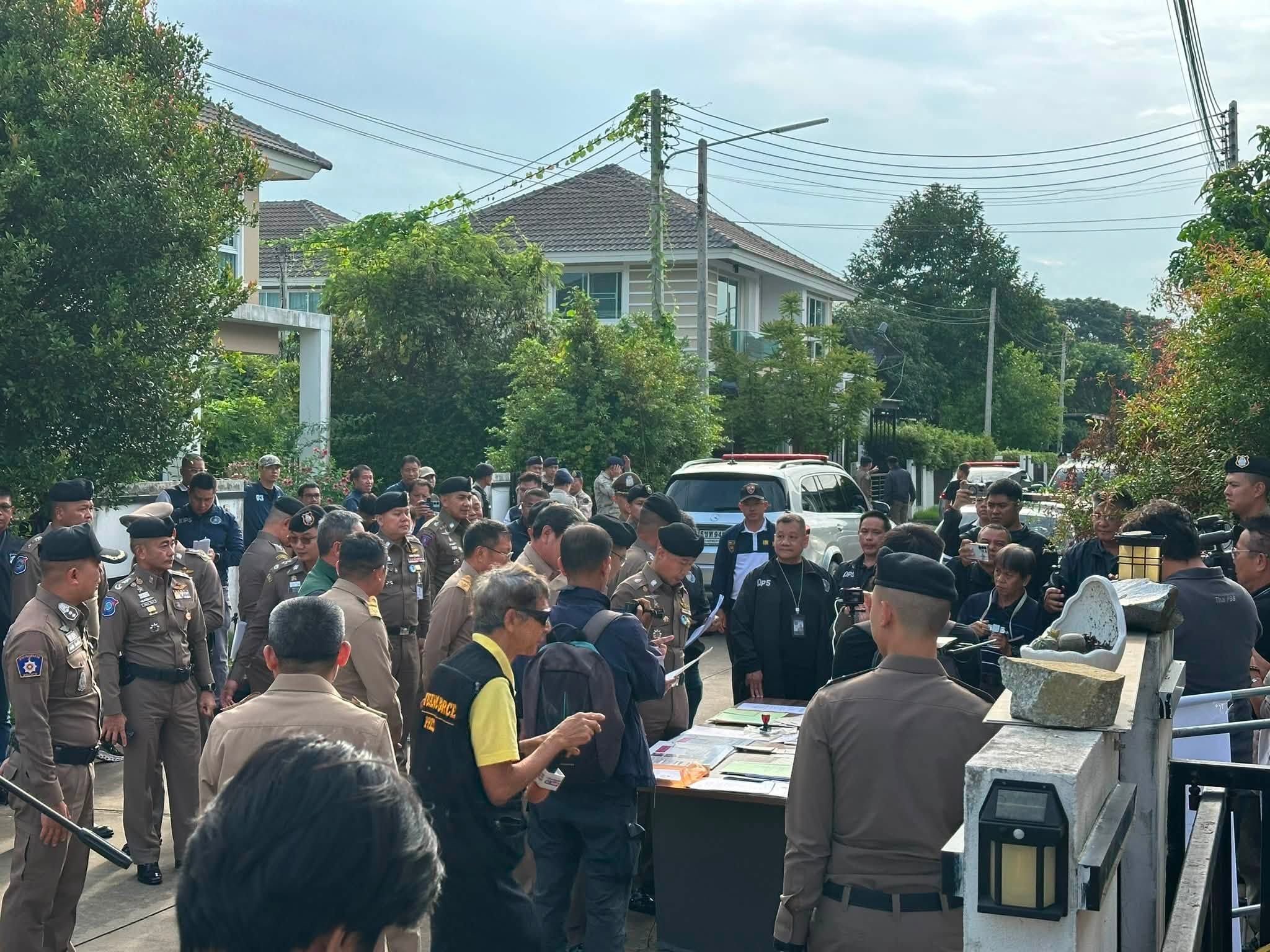 ချင်းမိုင်တွင် ထိုင်းအမည်ခံ နိုင်ငံခြားကုမ္ပဏီနှင့် လုပ်ငန်းရှင်များအား စစ်ဆေး အရေးယူ 