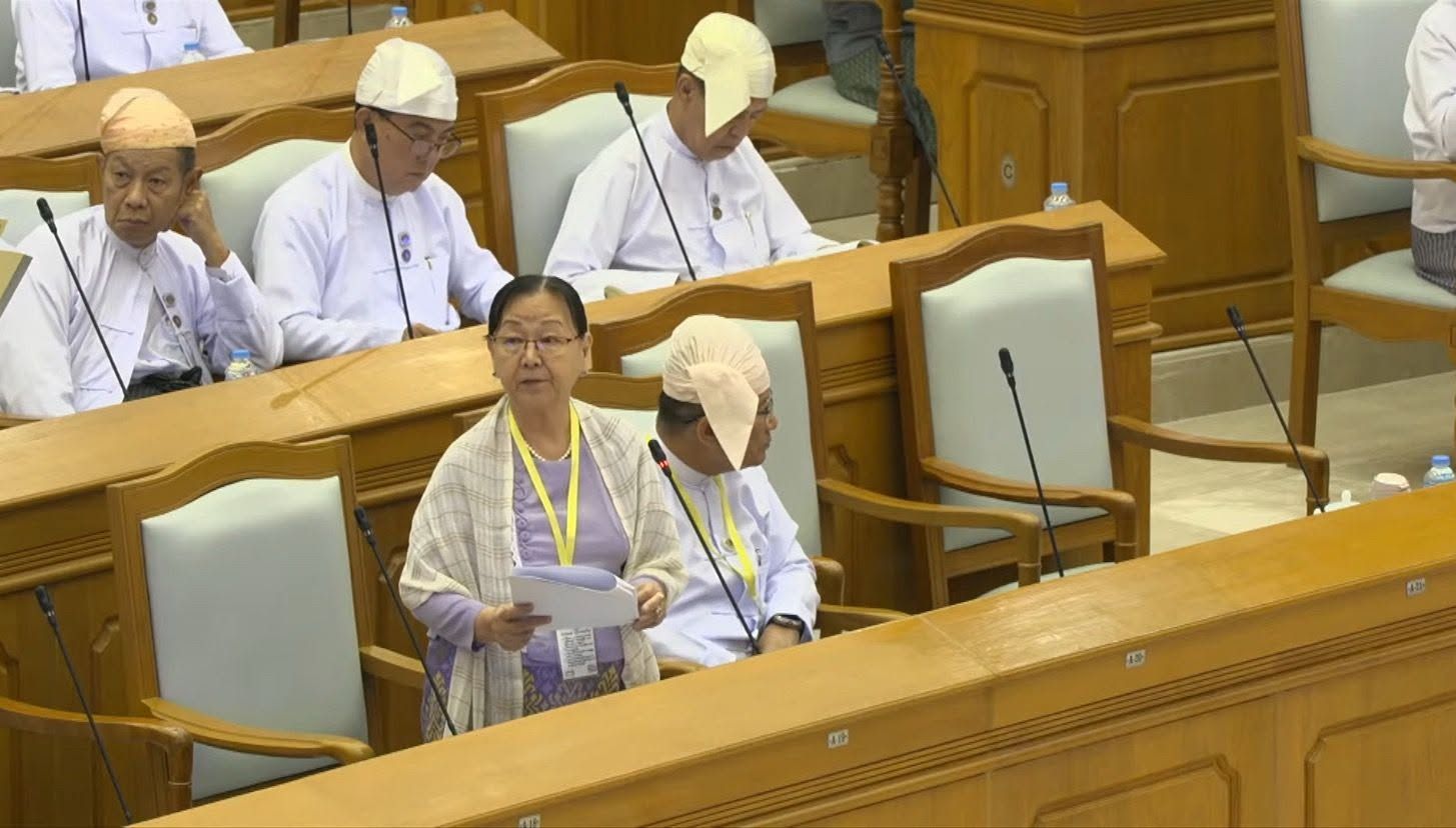 ကျပ် ဘီလီယံ ၂,၀၀၀ ကျော်ချေးငွေတင်ပြပြီးနောက် ဖြည့်စွက်ငွေ ကျပ်ဘီလီယံ ၇,၀၀၀ ကျော် ထပ်တောင်း 