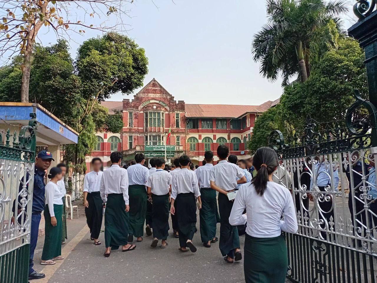 ပြင်ပရောက် ကျောင်းသားများ Placement Test ဖြေပြီး ကျောင်းပြန်တက်ရန် ဖိတ်ခေါ်