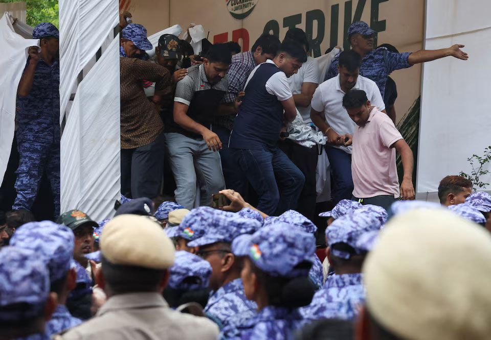 Photo: REUTERS/Bhawika Chhabra