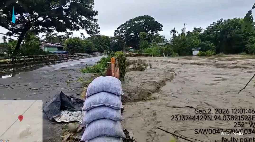 တောင်ကျရေကြောင့် ချောင်းရေလျှံပြီး ကလေးမြို့ ရေကြီး 