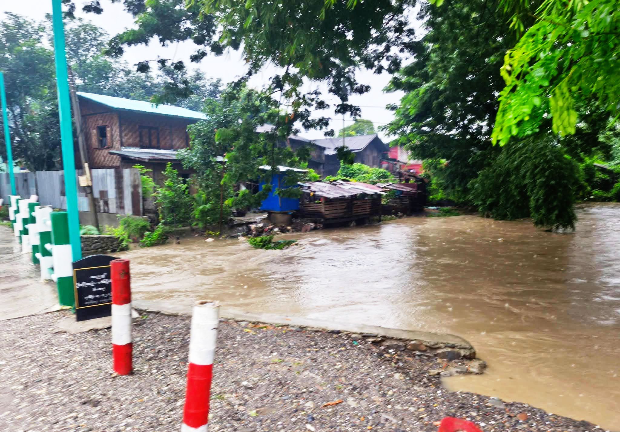 ကလေးမြို့ ရေကြီးရေလျှံမှုကြောင့် ကလေးငယ်များ အပါအဝင် သေဆုံးသူ ၅ ဦးအထိ ရှိလာ