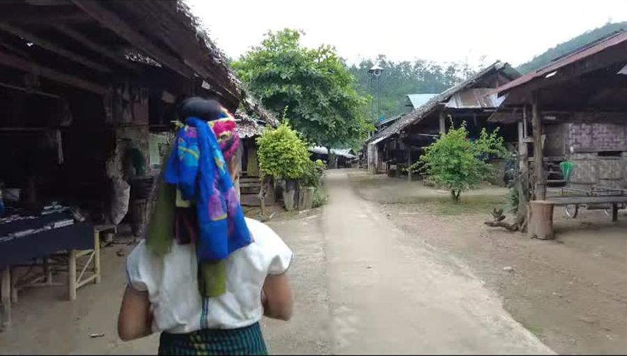 ကရင်နီ ဒုက္ခသည်များ အလုပ်လုပ်ခွင့်ရသော်လည်း ဘာသာစကားနှင့် မကျွမ်းကျင်မှုကြောင့် လုပ်ခ အပြည့်မရ