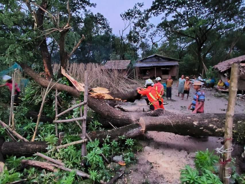 ကွမ်းခြံကုန်းနှင့် မင်္ဂလာဒုံတွင် လေပြင်းတိုက်ပြီး အမျိုးသား ၁ ဦးဒဏ်ရာရ၊ နေအိမ် ၄ လုံးပျက်စီး 