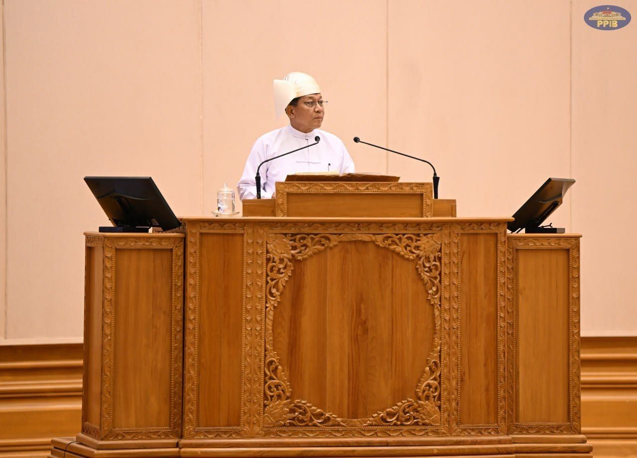 Photo: Head of state