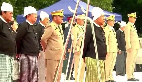ဒေါ်အောင်ဆန်းစုကြည် တက်ခွင့်မရသည့် အာဇာနည်နေ့ စစ်အာဏာရှင်အုပ်စု တက်ရောက်