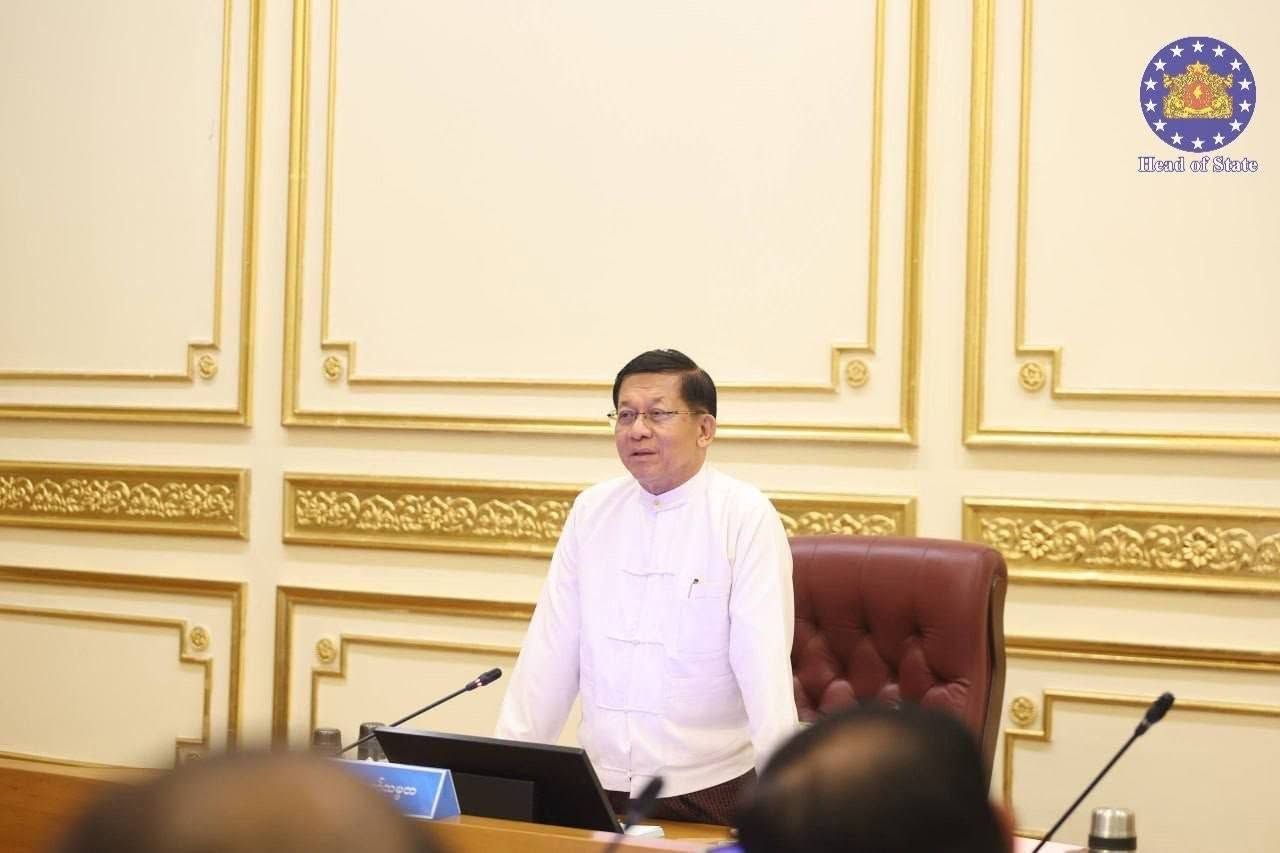 ဖွံ့ဖြိုးရေး ကောင်းကောင်းမလုပ်နိုင်ဟု တိုင်းပြည်ဖျက်ဆီးနေသည့် စစ်အာဏာရှင်သမ္မတပြော