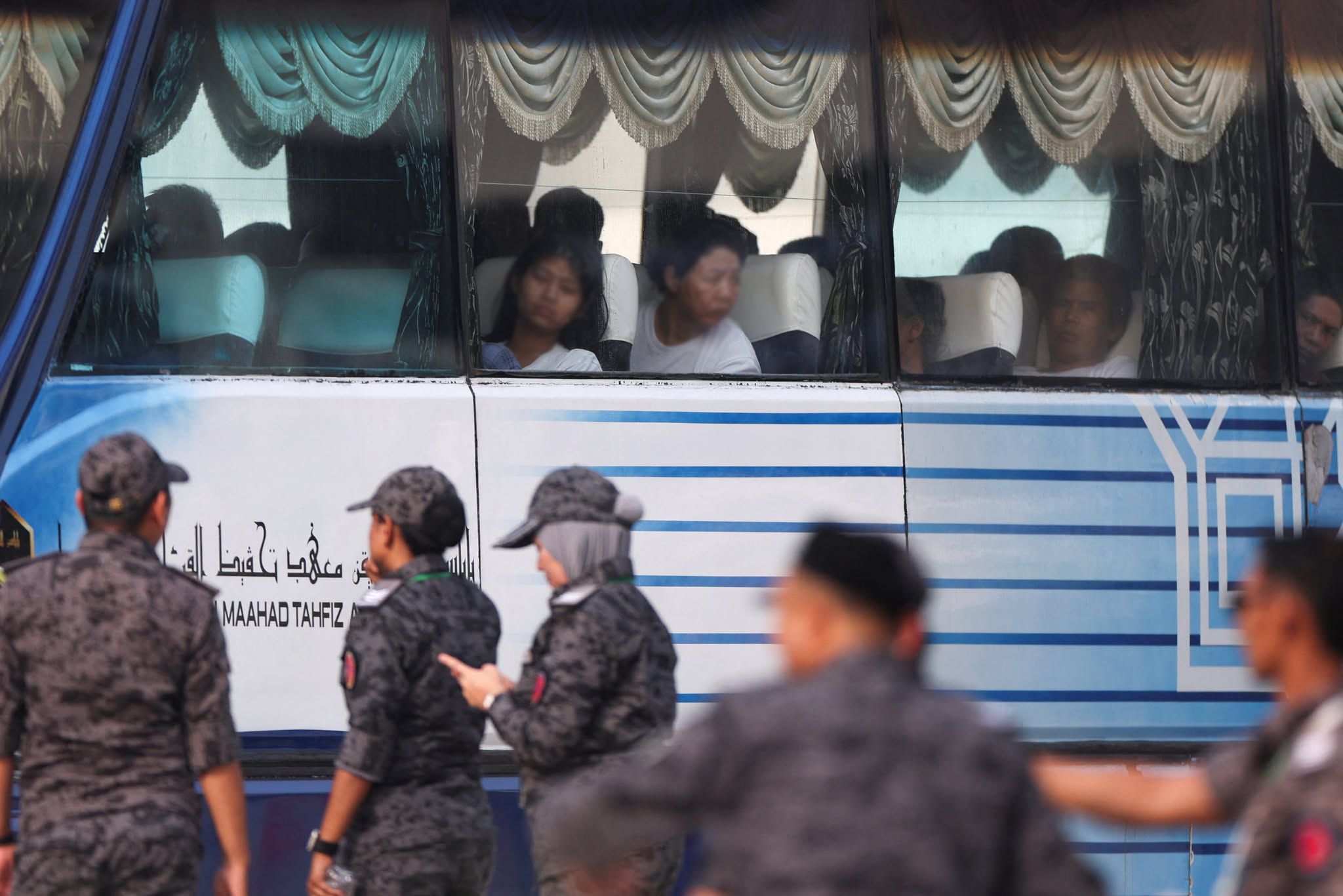 မလေးရှားပြန် ရခိုင်တိုင်းရင်းသား ၄၀၀ ကျော်ကို စစ်အာဏာရှင်တပ်က ပြန်မလွှတ်သေး   