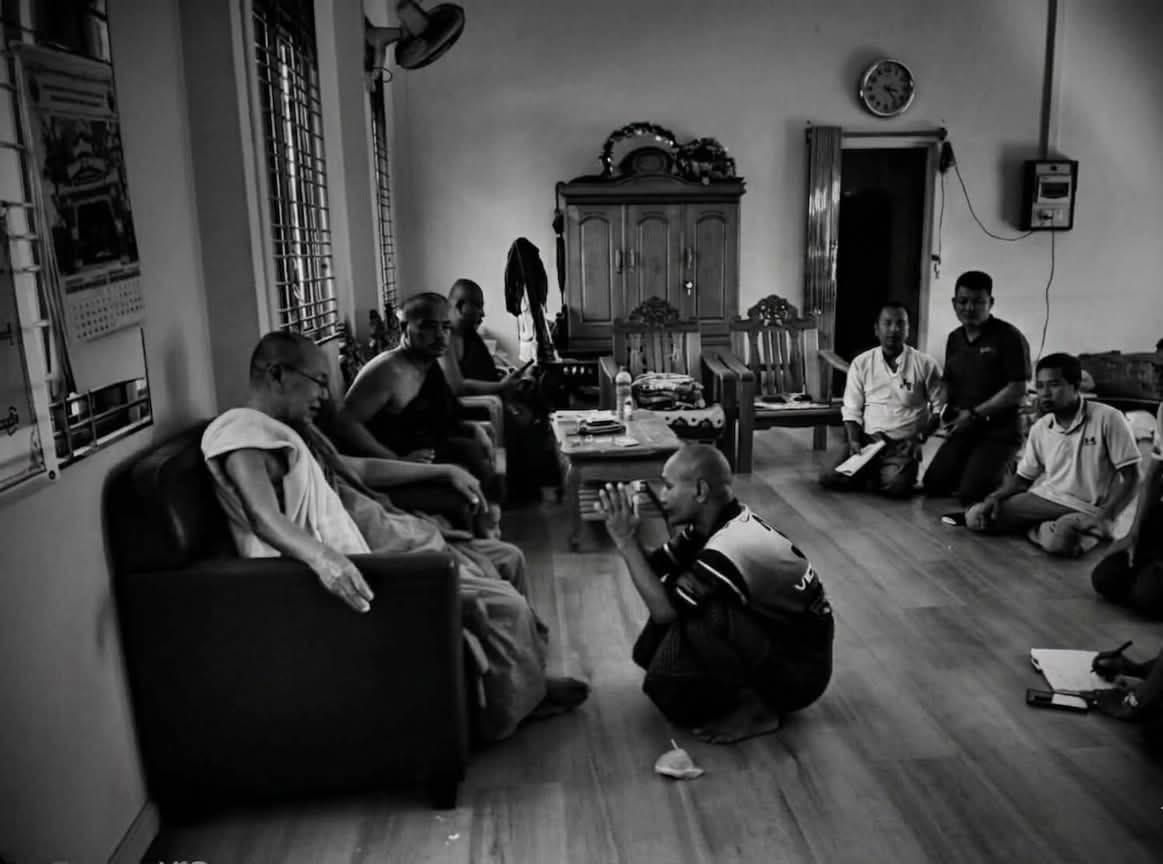 ကိုရင်လေးအား ရိုက်နှက်ခဲ့သည့် ကျောင်းထိုင်ဘုန်းကြီးကို လူဝတ်လဲပြီး အရေးယူ