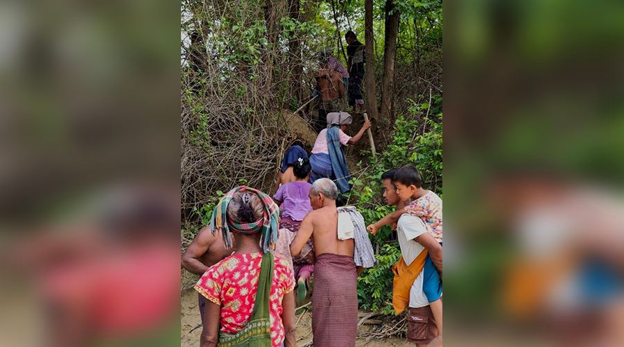 မေ ၂၃ ရက်က သရက်ကန်ပျူရွာကို သိမ်းယူခဲ့စဉ်။ (Photo : မြိုင်ပကဖ)