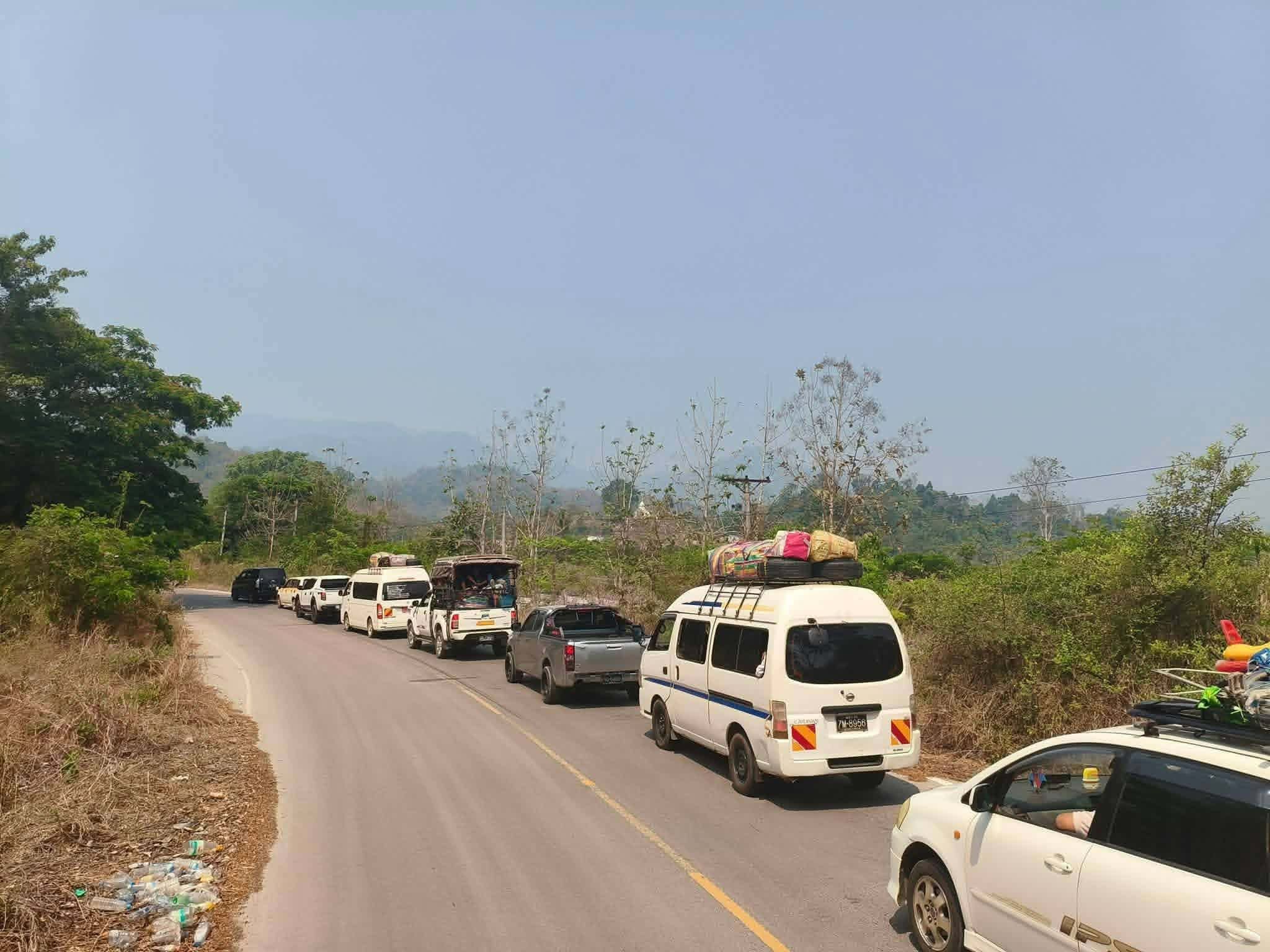 မြဝတီ-ကော့ကရိတ်-ဘားအံလမ်း၌ ထိုင်းကုန်စည်များကို နေ့စဉ် ဖမ်းဆီးနေ 