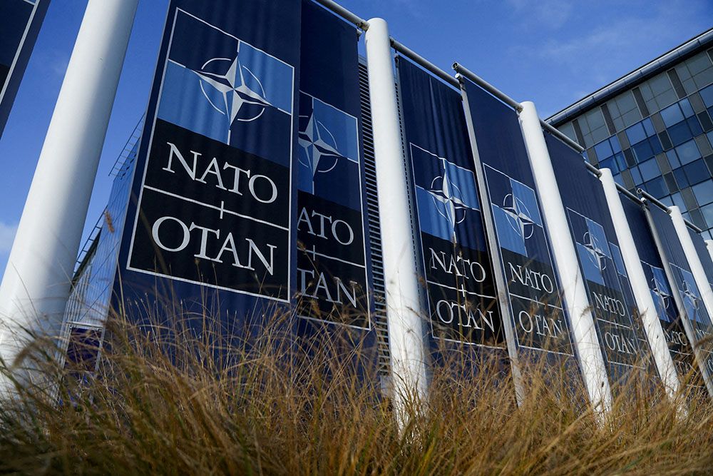 ယူကရိန်းအတွက် NATO က ယူရို ၇၀ ဘီလီယံတန် စစ်ရေးအကူအညီသစ်ပေးရန် ချိန်ဆနေ