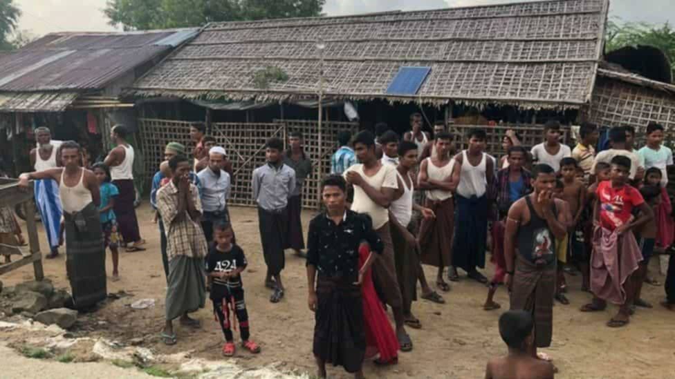 အုန်းတောကြီးကယ်ဆယ်ရေးစခန်း - ပုံဟောင်း။ (Photo: APM)