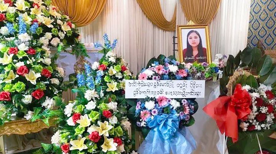 ဘန်ကောက်တွင် ပအိုဝ်း အလုပ်သမား လင်မယား စကားများပြီး ခင်ပွန်းက ဇနီးကို ဓားဖြင့်ထိုးသတ် 