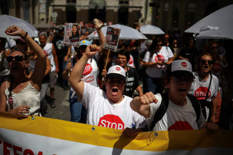 Photo: REUTERS/Pedro Nunes