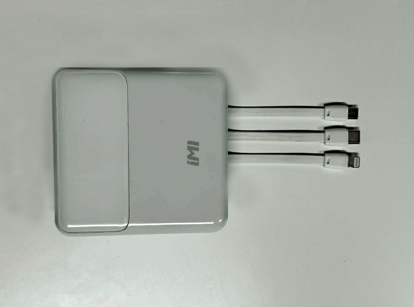လေယာဉ်ပေါ် Power Bank သယ်ဆောင်ခွင့် ထိုင်းလေကြောင်းအာဏာပိုင်အဖွဲ့ တင်းကျပ်