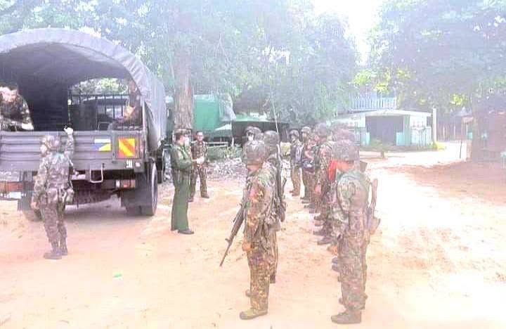 ပုသိမ် စစ်အခြေခံလေ့ကျင့်ရေးတပ်မှ စစ်မှုထမ်းတပ်သား ၅ ဦး ထွက်ပြေး