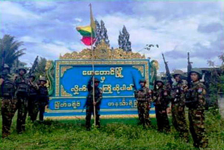 မောတောင်နှင့် တွန်းဇံကို စစ်တပ်က ပြန်သိမ်း