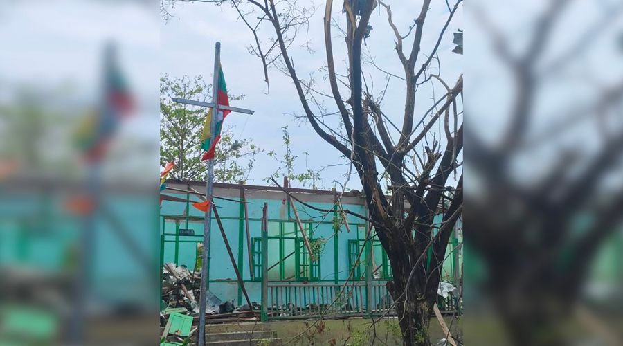 တိုက်ခိုက်ခံနေရသည့် စာသင်ခန်းများနှင့် ပျောက်ဆုံးလာသည့် ပညာသင်ကြားခွင့်  