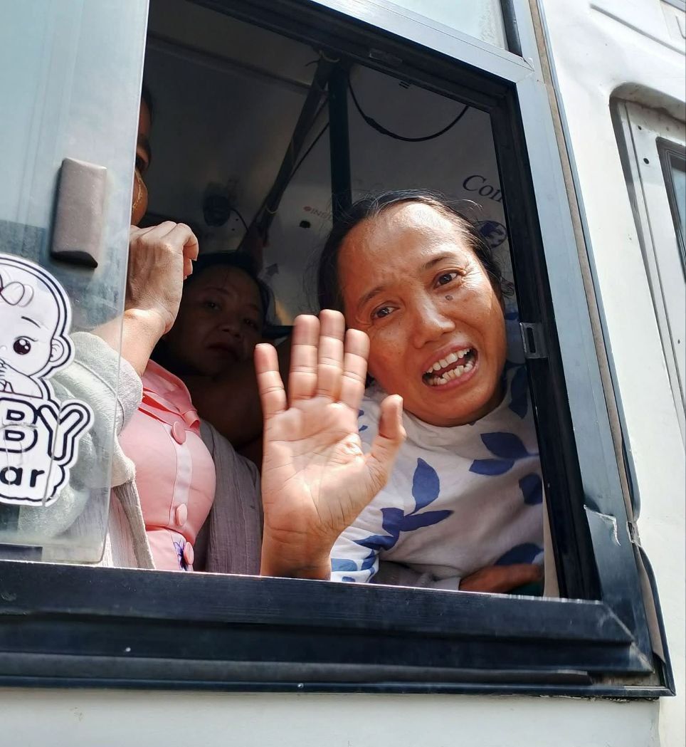 ထောင်ဒဏ်တသက် ချမှတ်ခံခဲ့ရသည့် မှတ်တမ်းရုပ်ရှင်ဖန်တီးသူ ရှင်ဒေဝီ လွတ်မြောက်