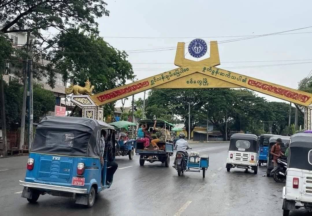 စစ်တွေမြို့ပေါ်တွင်  ဒေသခံများကို စစ်အာဏာရှင်တပ်က ဆက်တိုက်ဖမ်းဆီးနေ 