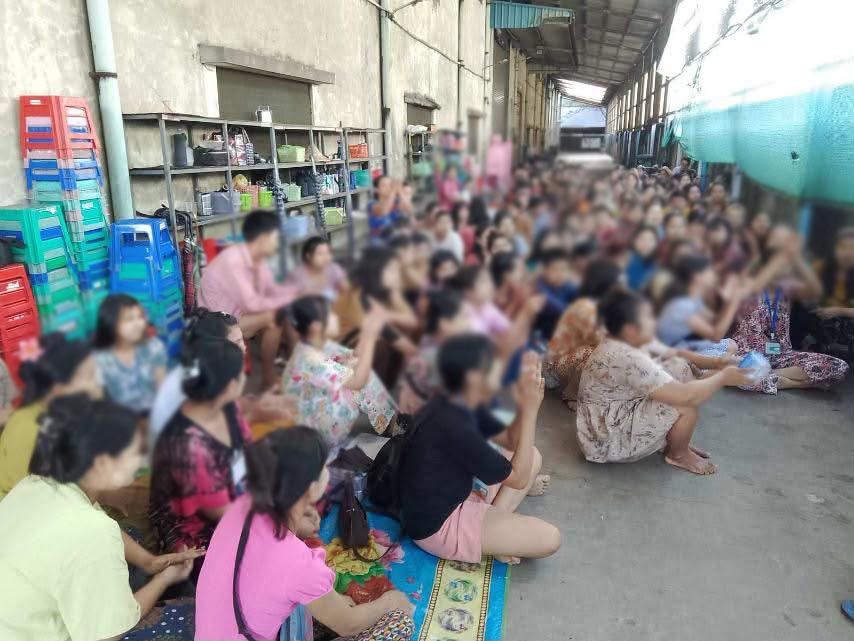 လုပ်ခတိုးတောင်းသည့် Spring Moon အထည်ချုပ်စက်ရုံလုပ်သားများကို တရားစွဲမည်ဟု ခြိမ်းခြောက် 