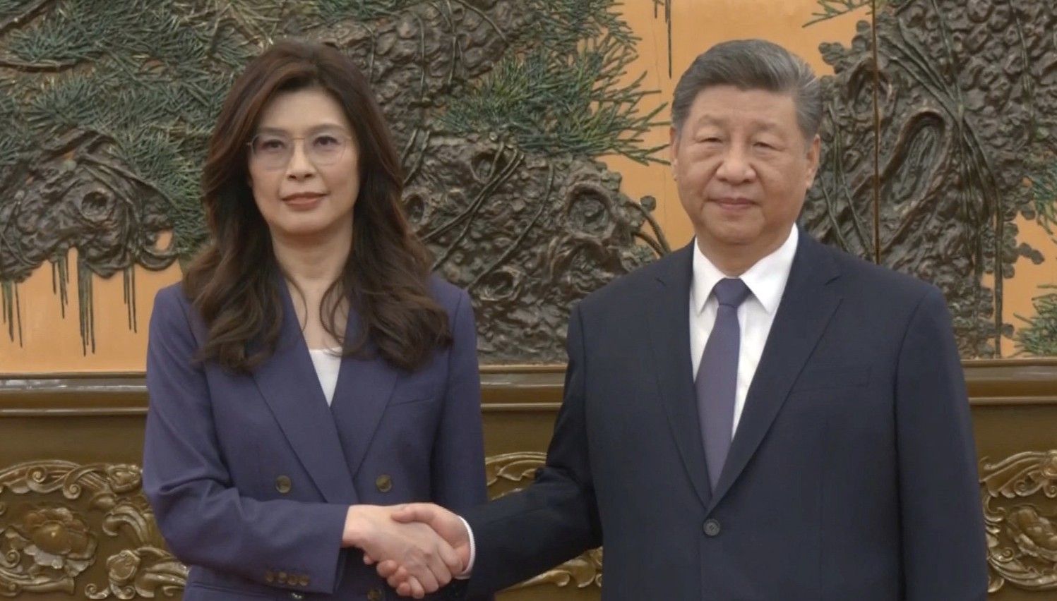 တရုတ်သမ္မတနှင့် ထိုင်ဝမ်အတိုက်အခံခေါင်းဆောင် တွေ့