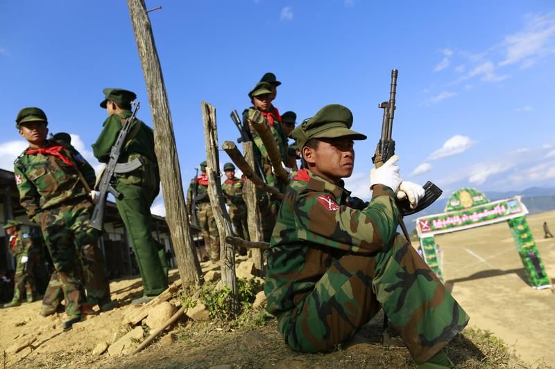 TNLA တပ်ဖွဲ့ဝင်အချို့ (Photo : Reuters)