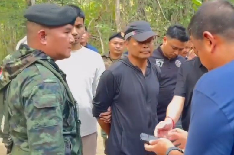 ထိုင်းလွှတ်တော်အမတ်ကို ပစ်ခတ်မှုဖြင့် ဝရမ်းထုတ်ခံထားရသူ ထိုင်းအမျိုးသား ၁ ဦး မြန်မာနယ်စပ်၌ ဖမ်းမိ